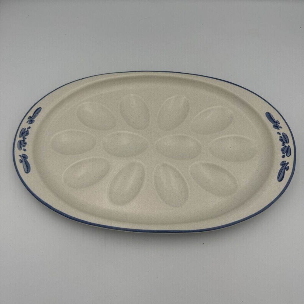 Vintage Pfaltzgraff Yorktowne Deviled Egg Platter Oval 12.5" Stoneware Tray 730